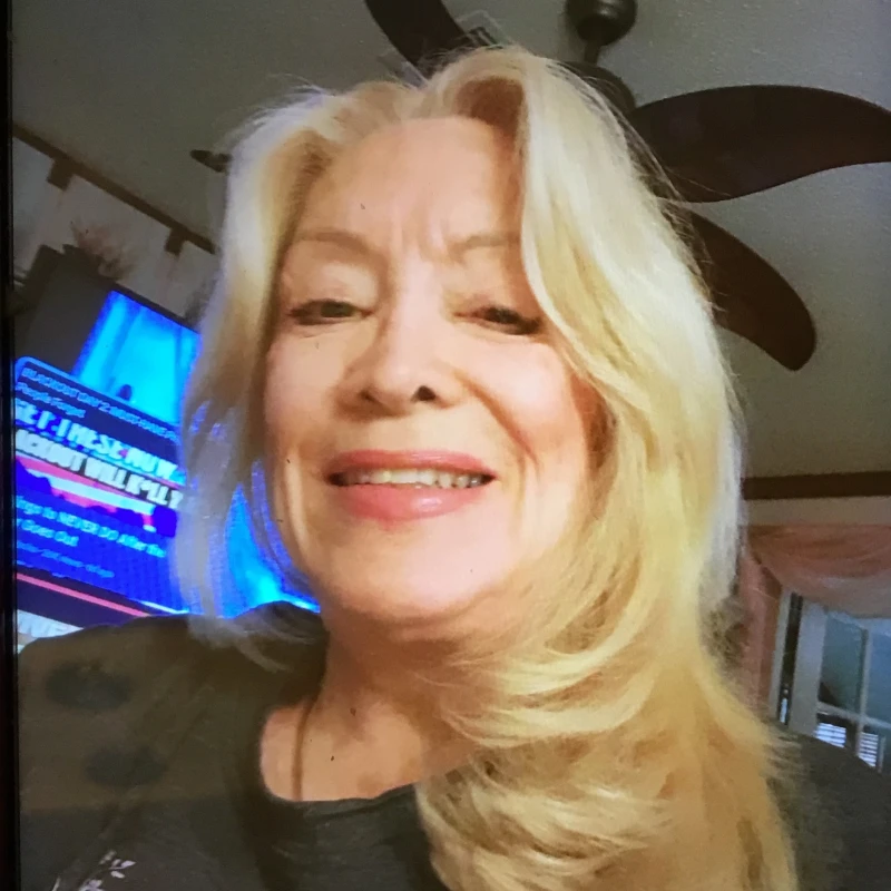 Photo of Gayle Rippi