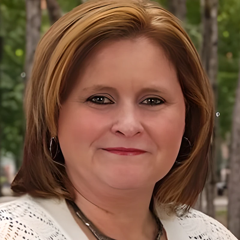 Photo of Shelley Robinson